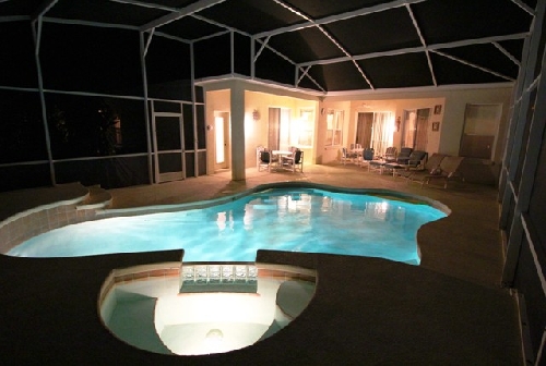 3048.Florida Villa with Pool.jpg